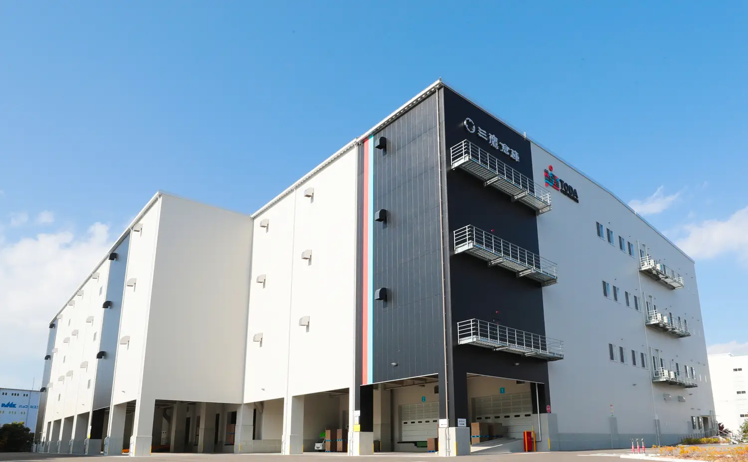 倉庫リース事業